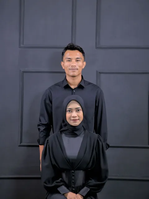 Foto sampul undangan Riyan & Linda