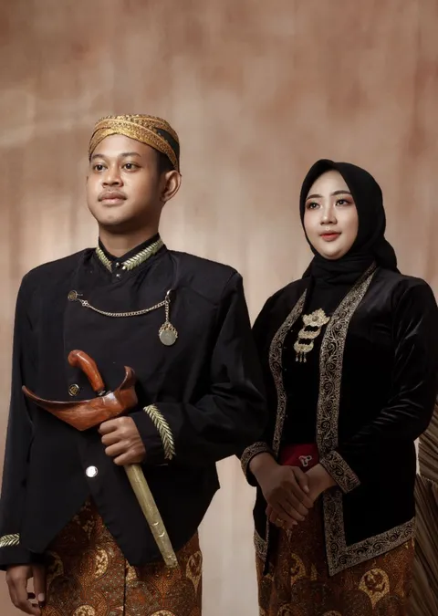 Foto sampul undangan Ayu Diah Saputri & Oky Saputra Bernaldo