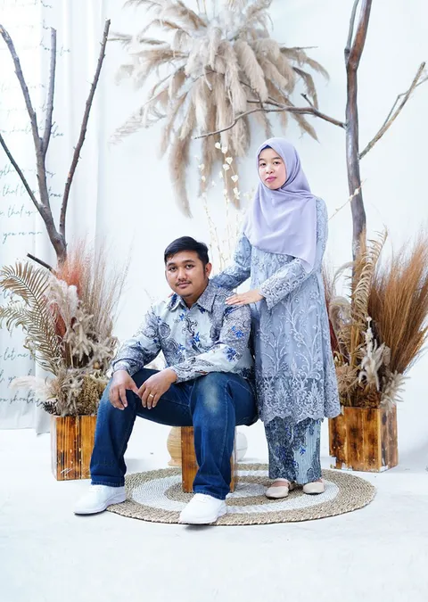 Foto sampul undangan Siti Latifah & Adi Samsuri
