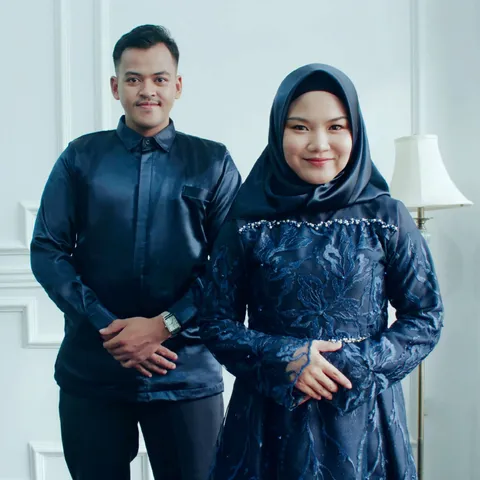 Foto sampul undangan April & Rikcy