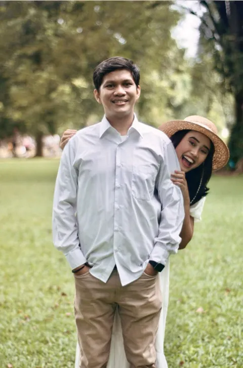 Foto sampul undangan Shere & Doly