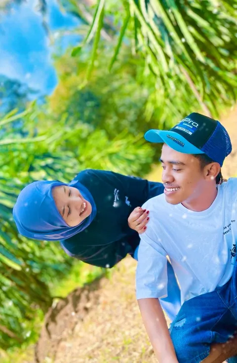 Foto sampul undangan Dicky Pratama & Qoniatul Khomsiyah