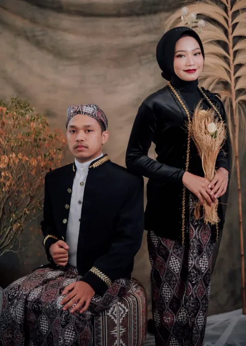 Foto sampul undangan Dessu & Ara