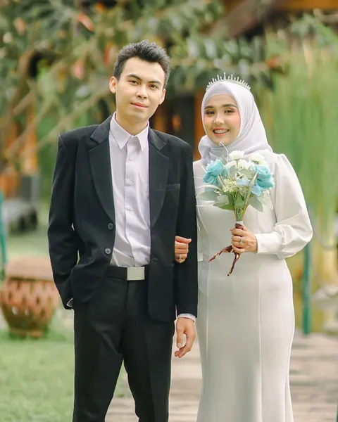 Foto sampul undangan Ihsan & Ayuna