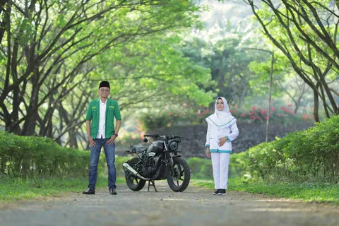 Foto sampul undangan Risma & Wildan