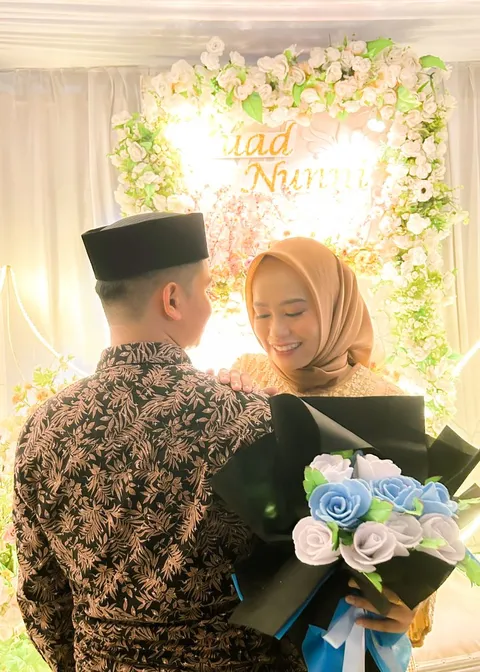 Foto sampul undangan Fuad & Nunni