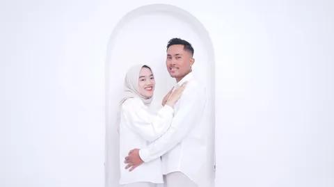 Foto sampul undangan Jaenab & Hongky