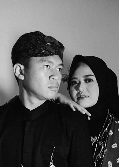 Foto sampul undangan Aera & Tria