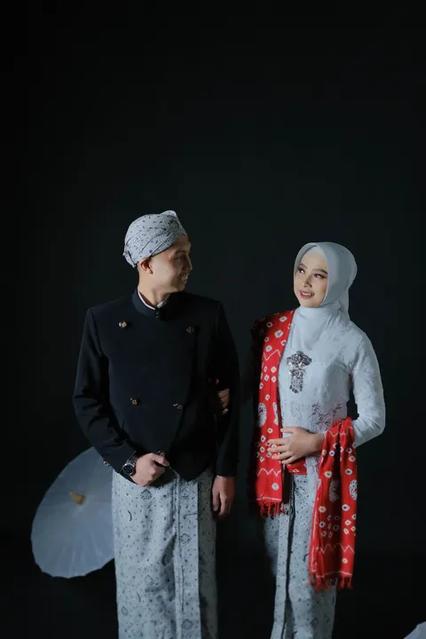 Foto sampul undangan Umar & Putri