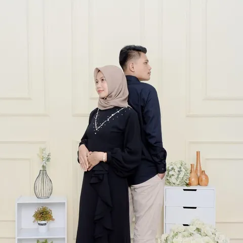 Foto sampul undangan Nadhim & Niha