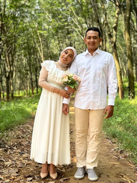 Foto sampul undangan Abid & Chom