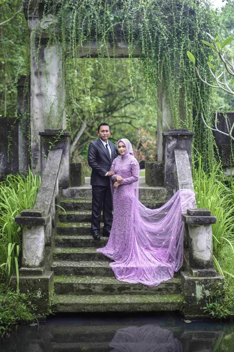 Foto sampul undangan Malik & Sarah