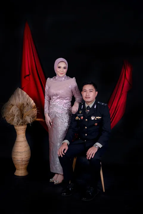 Foto sampul undangan Elfira & Aldi