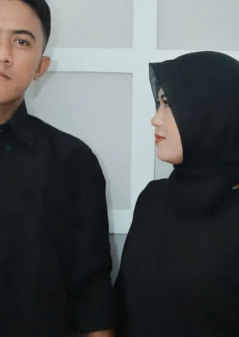 Foto sampul undangan Al & Sila
