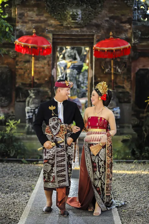 Foto sampul undangan Sayu & Bayu