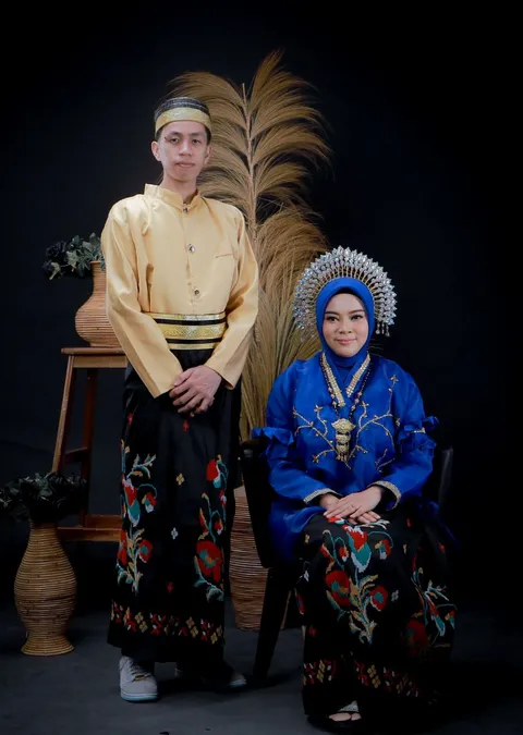 Foto sampul undangan Rachmat & Uni
