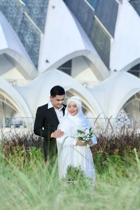 Foto sampul undangan Mega & Fadhila