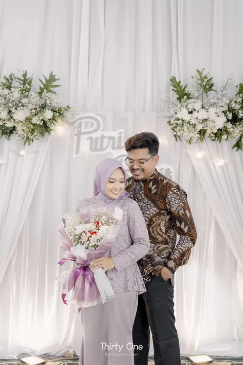 Foto sampul undangan Rafif & Putri