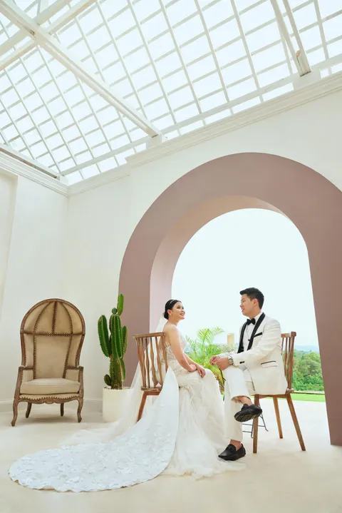 Foto sampul undangan Tri Tina & Tommy