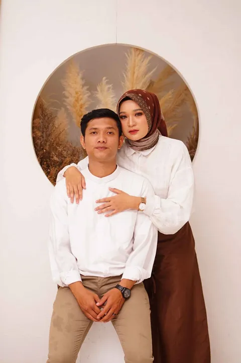 Foto sampul undangan Uti Andhika & Harlina Miranty