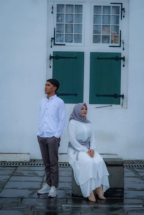 Foto sampul undangan Reva & Riyan