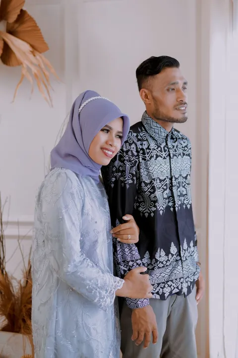 Foto sampul undangan Ikshan & Mila