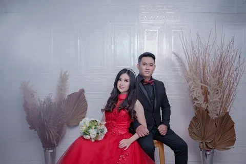 Foto sampul undangan Christine & Daniel