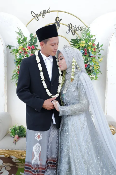 Foto sampul undangan Irsyad & Rifda