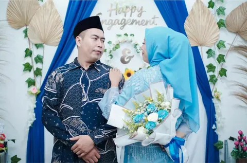 Foto sampul undangan Erik & Nabilla
