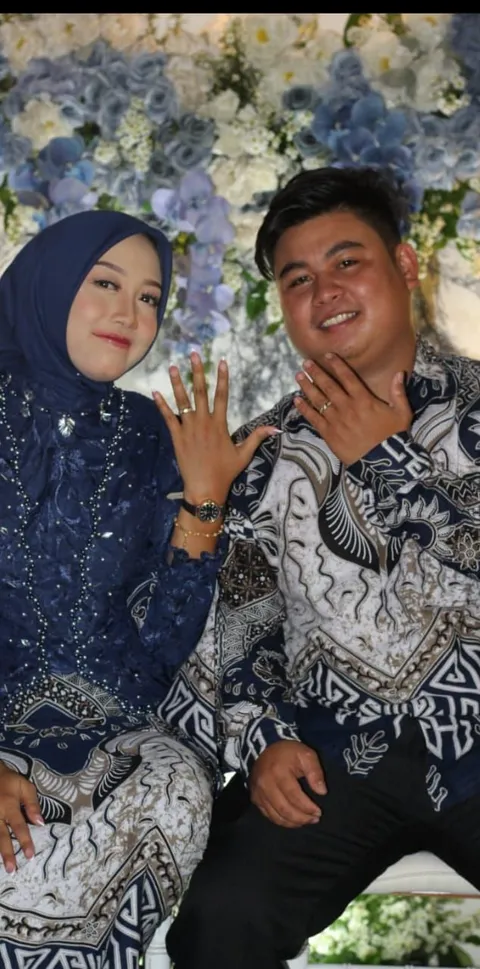 Foto sampul undangan Acep & Ratih