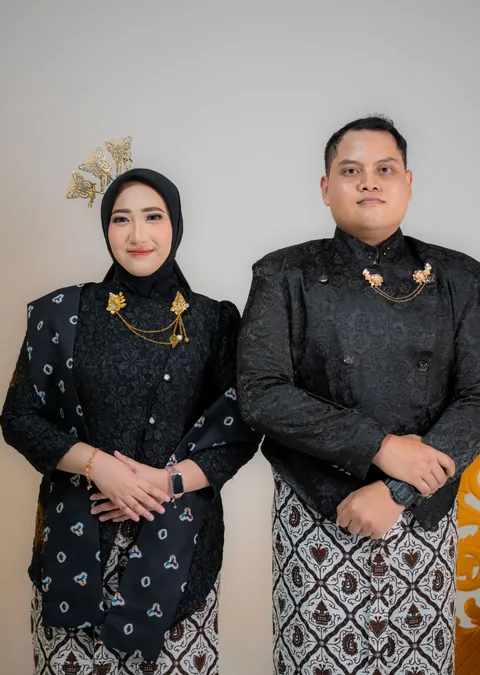 Foto sampul undangan Lukman & Aisyah