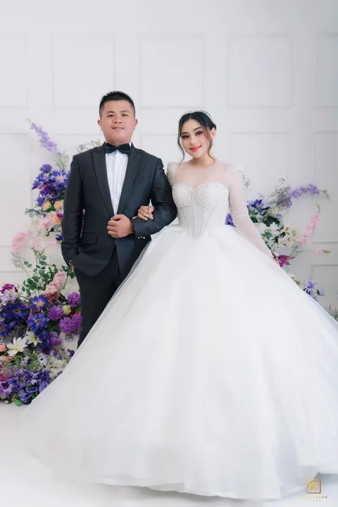Foto sampul undangan Cella & Aldy