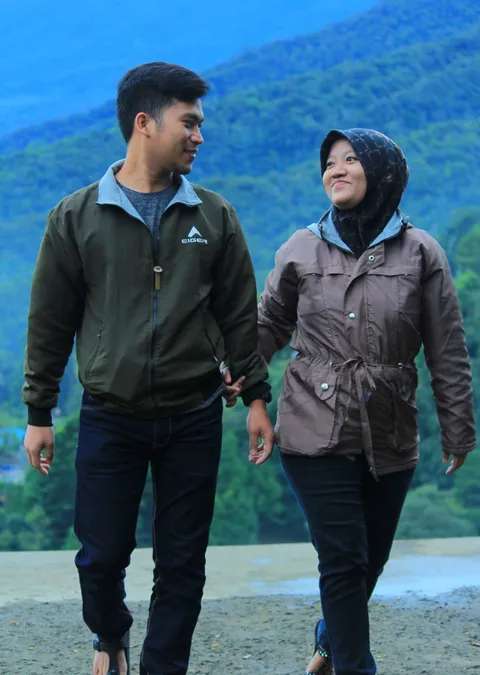 Foto sampul undangan Ari & Fitri