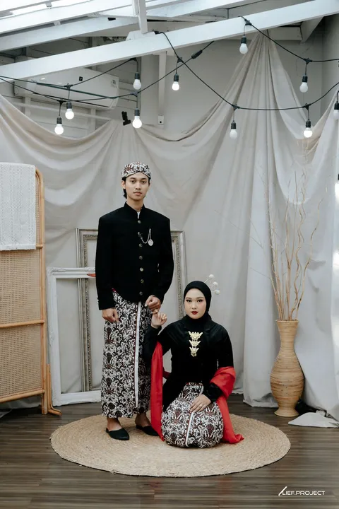 Foto sampul undangan Abie & Lutfiatun