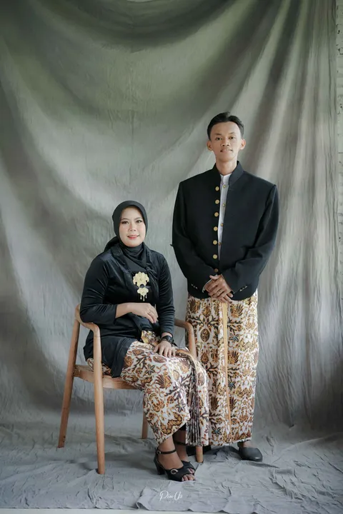 Foto sampul undangan Teguh & Aknes