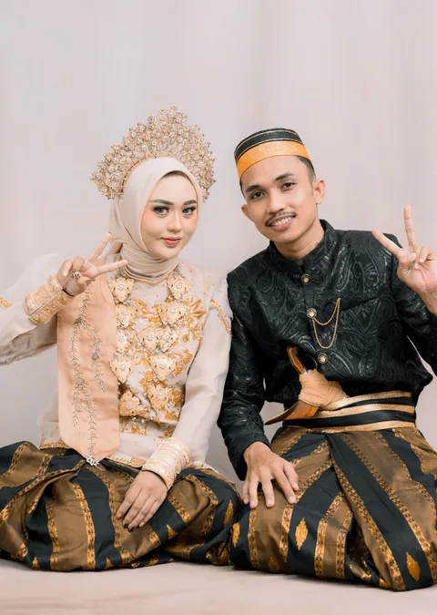 Foto sampul undangan Shucy & Wawan