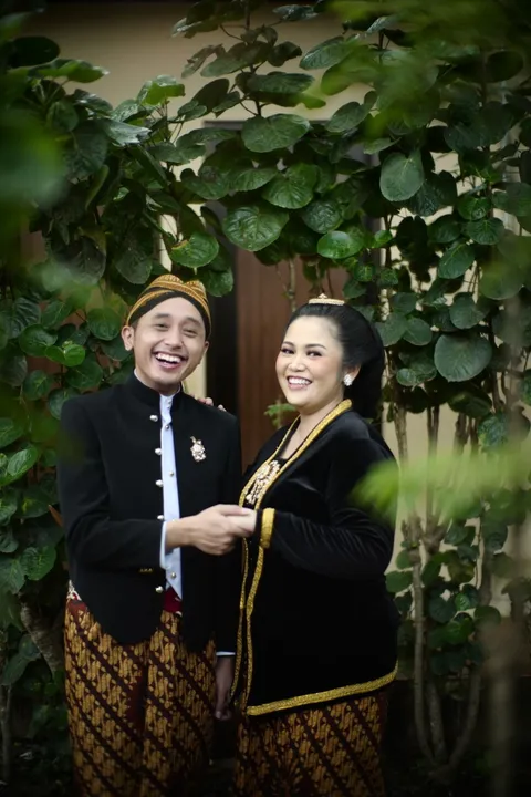 Foto sampul undangan Ajeng & Bagus