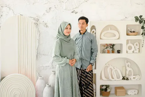 Foto sampul undangan Luluk & Helmy