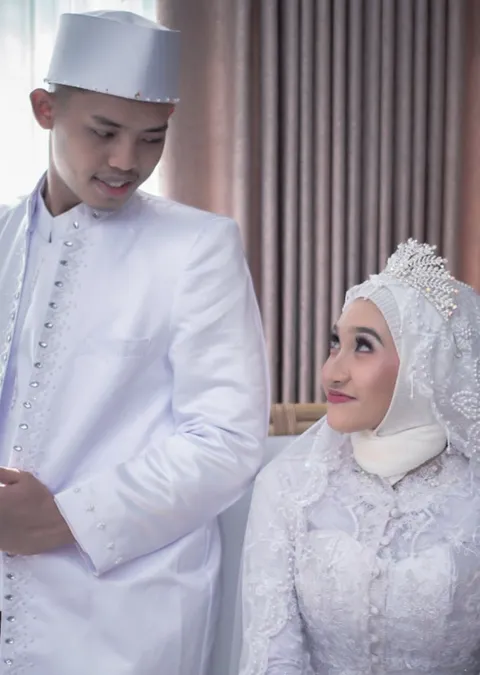Foto sampul undangan Hafid & Dinda