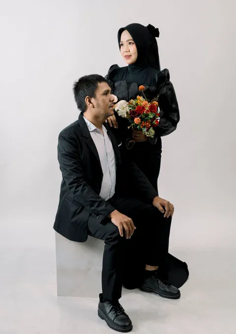 Foto sampul undangan Chris & Riska