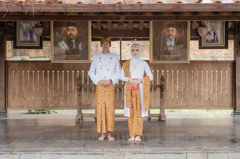 Foto sampul undangan Eko & Vivin