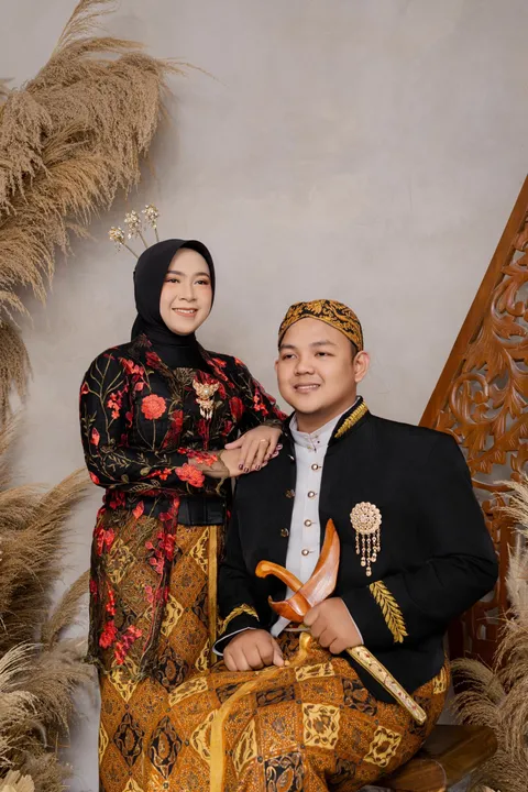 Foto sampul undangan Devi & Jaja
