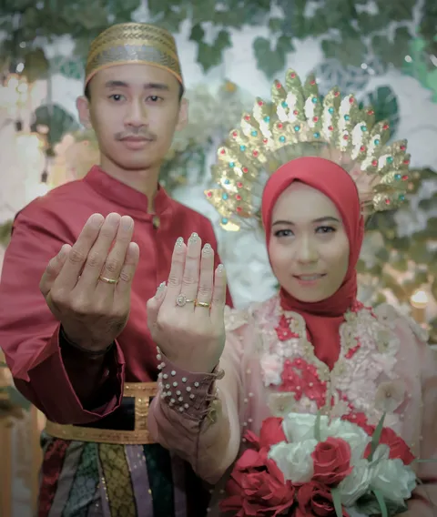 Foto sampul undangan Riska & Irwan