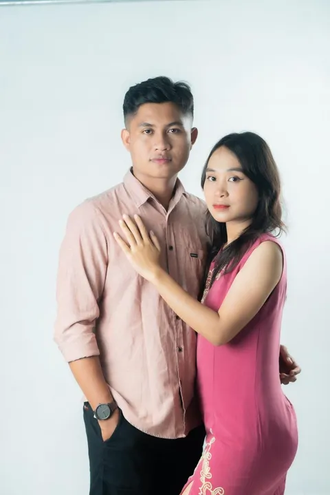 Foto sampul undangan Risky Sulung & Meidy Agresia Kulape