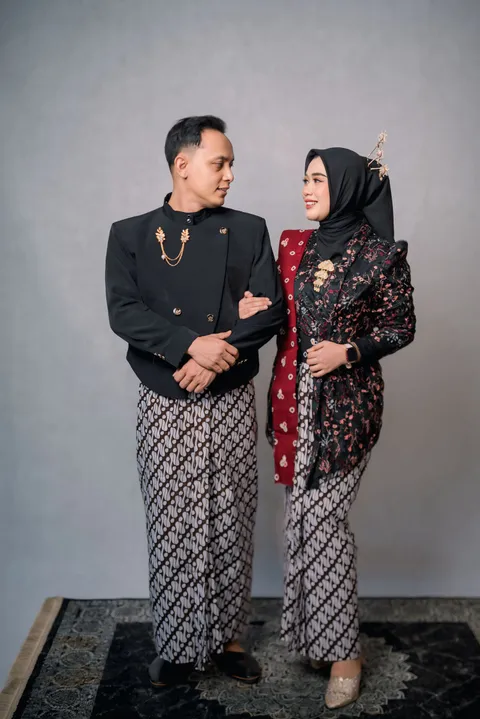 Foto sampul undangan Said & Arum
