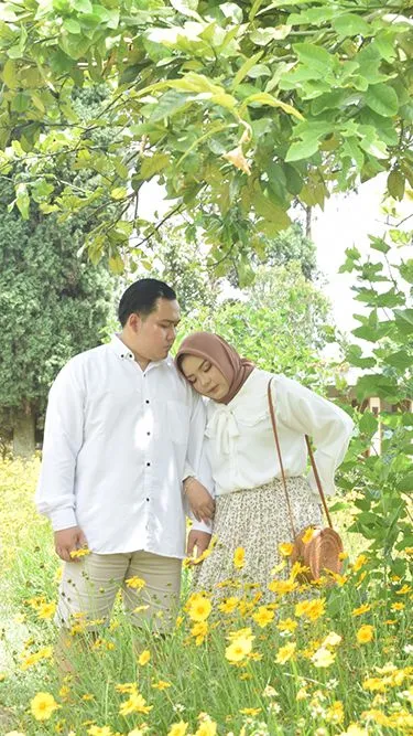 Foto sampul undangan Rafi & Rena