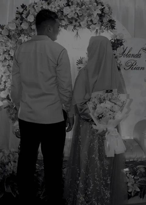 Foto sampul undangan Rian & Yolan