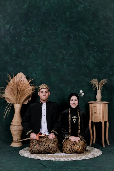 Foto sampul undangan Dwi & Rahul
