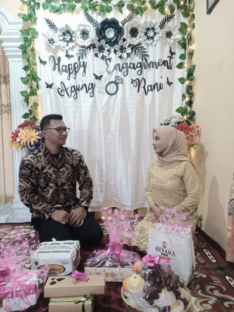 Foto sampul undangan Rani & Agung