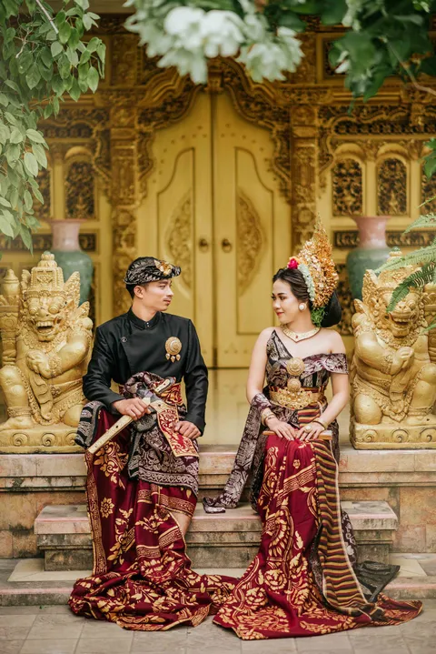 Foto sampul undangan Dek Setya & Dode Bagus
